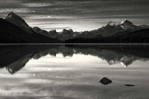 MALIGNE LAKE